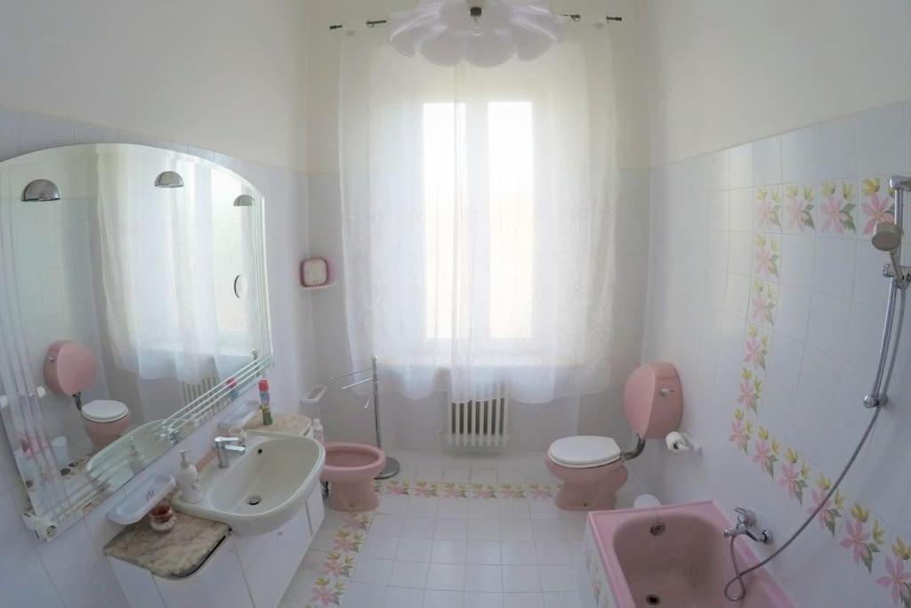 Gabry'S Home Three-Bedroom Big Apartment Near City Center & Train Station To Pisa And Florence & Ferries To Sardegna Corsica Livorno Ngoại thất bức ảnh