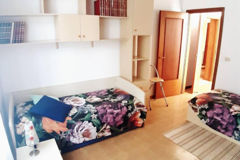 Gabry'S Home Three-Bedroom Big Apartment Near City Center & Train Station To Pisa And Florence & Ferries To Sardegna Corsica Livorno Ngoại thất bức ảnh